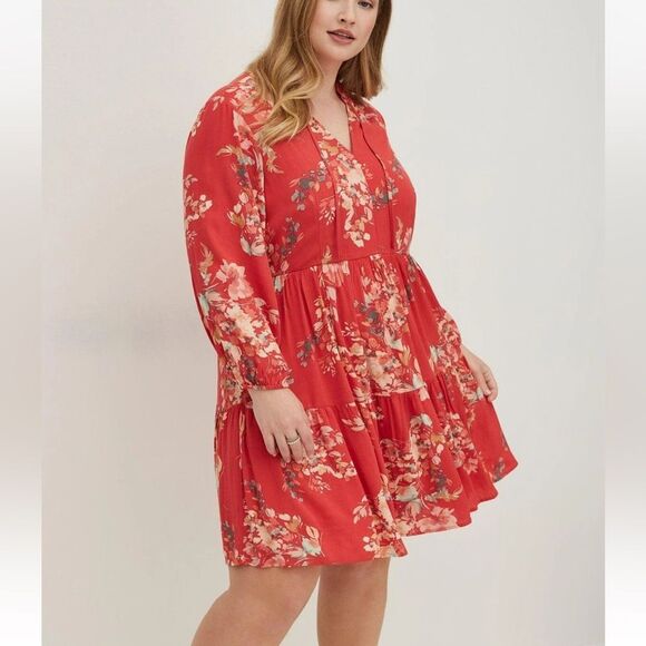 Torrid Crinkle Gauze Floral Red Voluminous Tiered Babydoll Dress Plus Size 6 NWT - Picture 11 of 13